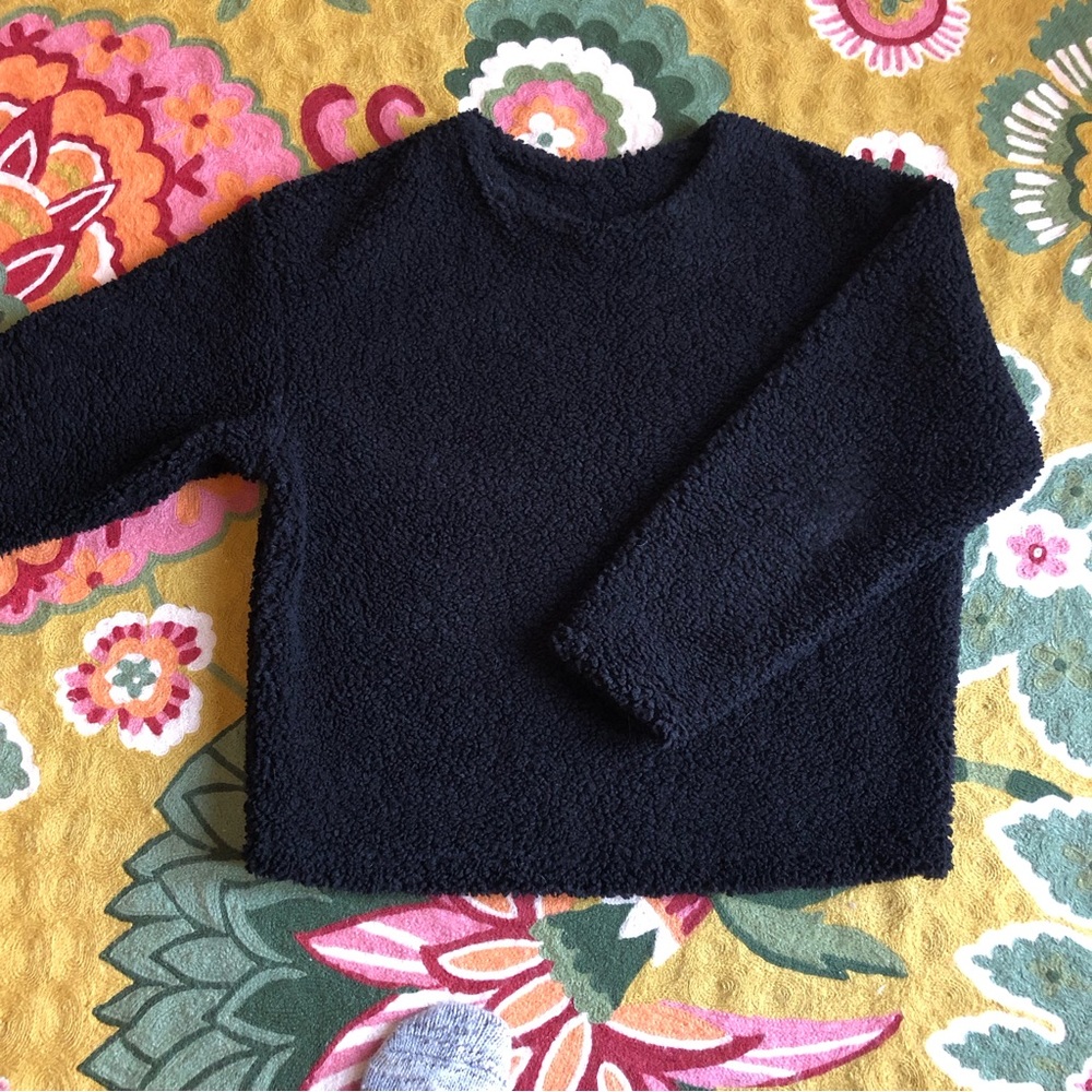 Uniqlo Teddy Sweater - NWOT